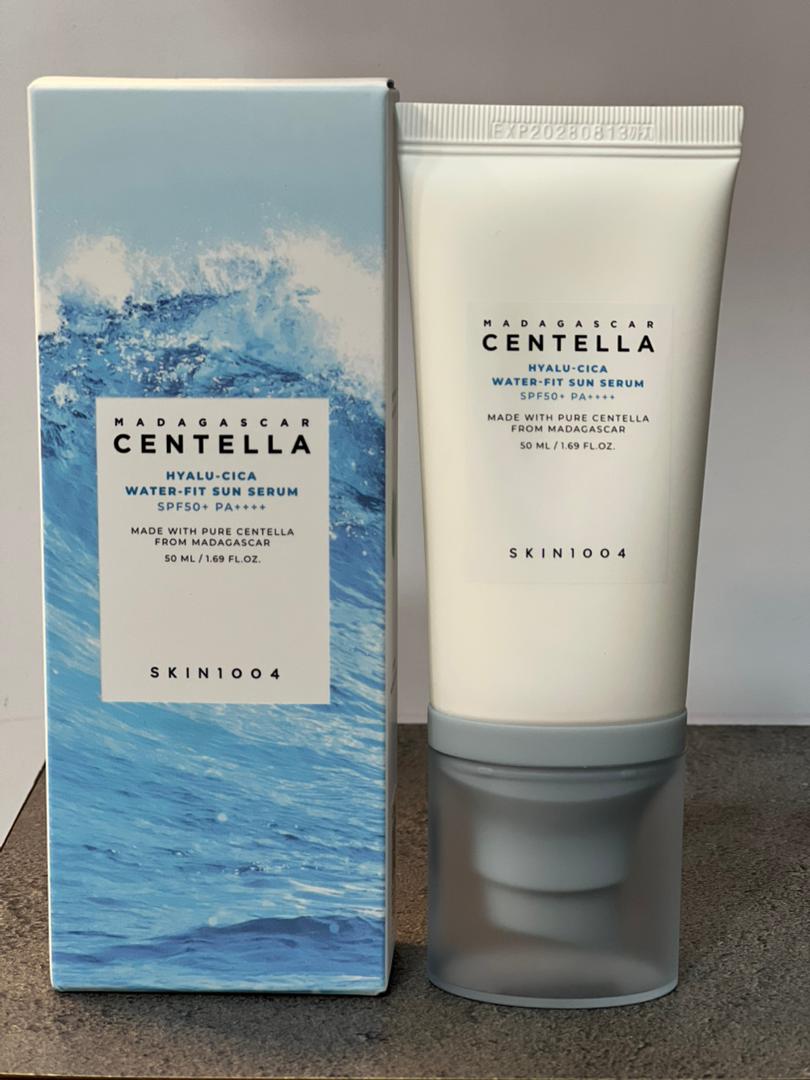 2 ضد آفتاب سنتلا اسکین1004 (SKIN1004 Madagascar Centella Hyalu-Cica Water-Fit Sun Serum) - Image 1